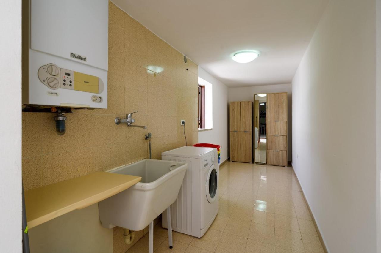 Vacation Rental "Nonna Cecilia" Lecce Exterior photo